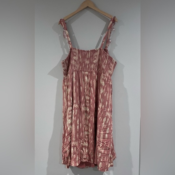 Torrid Midi Challis Dress Smocked Tiered Tie-Dye Pink, Plus Size 4X 26W Coquette - Picture 5 of 8